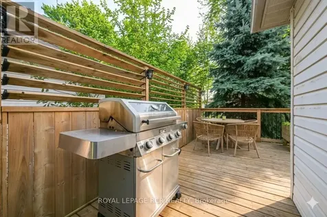 121 Dyer Drive Wasaga Beach ON L9Z 1M1