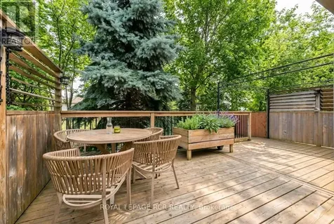 121 Dyer Drive Wasaga Beach ON L9Z 1M1