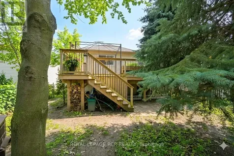 121 Dyer Drive Wasaga Beach ON L9Z 1M1