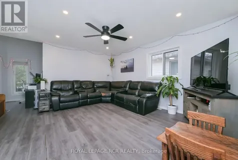 121 Dyer Drive Wasaga Beach ON L9Z 1M1