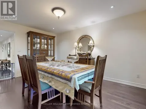 788 Woodland Acres Crescent Vaughan ON L6A 1G2