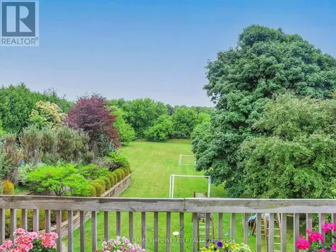 788 Woodland Acres Crescent Vaughan ON L6A 1G2