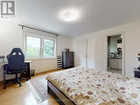 788 Woodland Acres Crescent Vaughan ON L6A 1G2