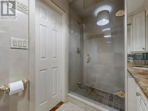 788 Woodland Acres Crescent Vaughan ON L6A 1G2