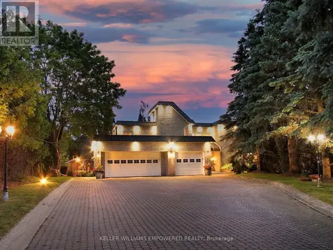 788 Woodland Acres Crescent Vaughan ON L6A 1G2