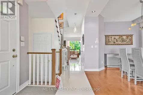 25 Crispin Court Markham (buttonville) ON L3R 4G6