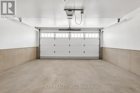 25 Crispin Court Markham (buttonville) ON L3R 4G6
