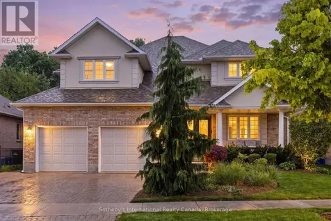 59 Templeton Drive Kitchener ON N2A 4G1