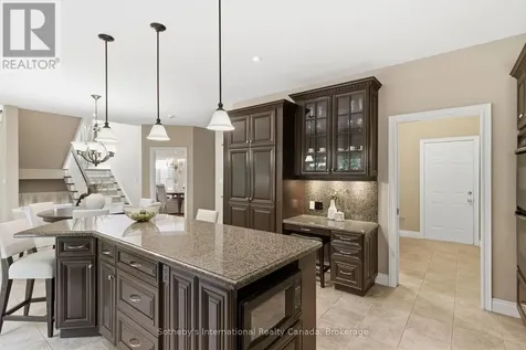 59 Templeton Drive Kitchener ON N2A 4G1