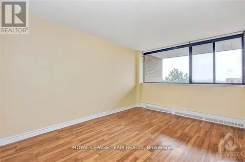 515 St Laurent Boulevard Ottawa ON K1K 3X5