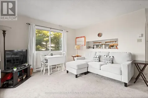 214 Viewmount Drive Ottawa ON K2E 7X3