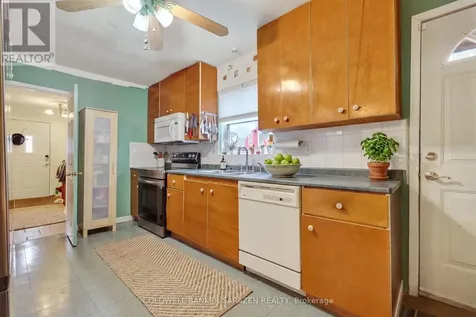95 Ste Cecile Street Ottawa ON K1L 5L4