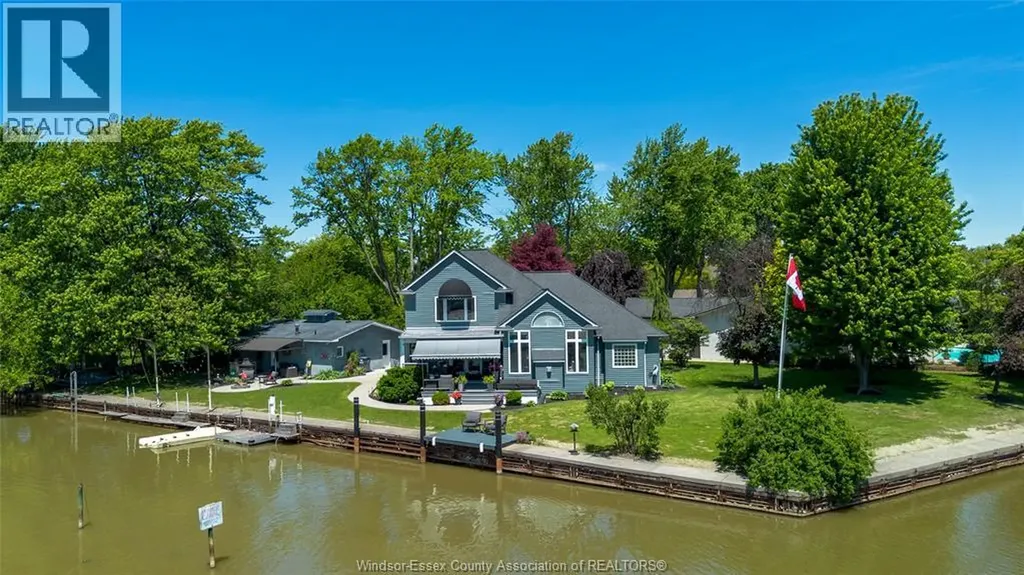 371 Aloha Drive Tecumseh ON N8N 1K1