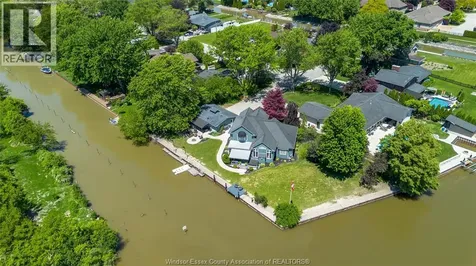 371 Aloha Drive Tecumseh ON N8N 1K1