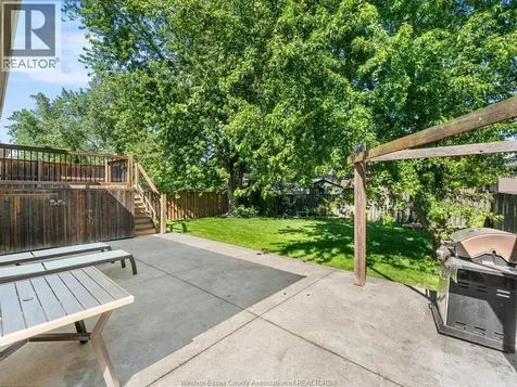 791 Helena Crescent Belle River ON N8L 0L1