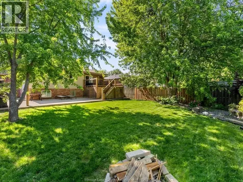 791 Helena Crescent Belle River ON N8L 0L1