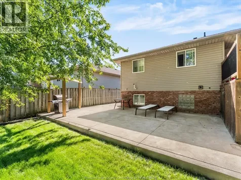 791 Helena Crescent Belle River ON N8L 0L1