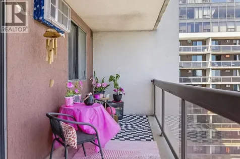 150 Park Windsor ON N9A 7A2