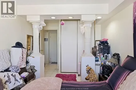 150 Park Windsor ON N9A 7A2