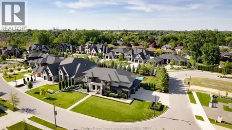 836 Legacy Grove Drive Lasalle ON N9J 0C4