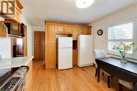 223 Margaret Avenue Stoney Creek ON L8E 2J1
