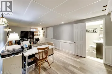 223 Margaret Avenue Stoney Creek ON L8E 2J1