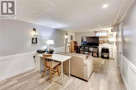 223 Margaret Avenue Stoney Creek ON L8E 2J1