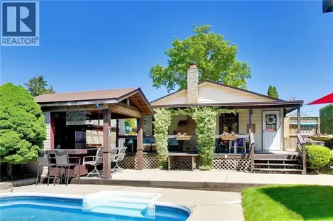 223 Margaret Avenue Stoney Creek ON L8E 2J1