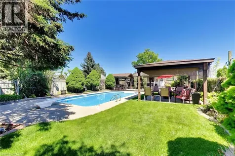 223 Margaret Avenue Stoney Creek ON L8E 2J1