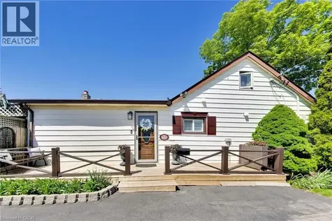 223 Margaret Avenue Stoney Creek ON L8E 2J1