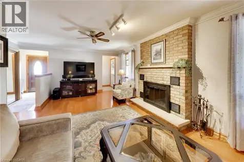 223 Margaret Avenue Stoney Creek ON L8E 2J1