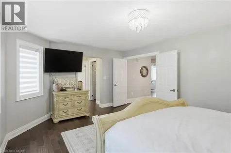 418 Montreal Circle Stoney Creek ON L8E 0E2