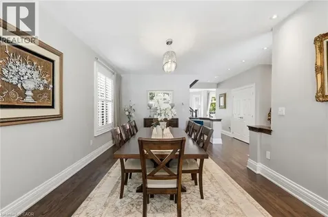 418 Montreal Circle Stoney Creek ON L8E 0E2