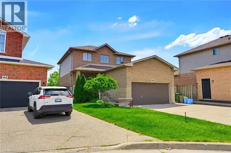40 Lanza Court Hamilton ON L8T 5A8