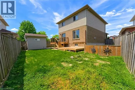 40 Lanza Court Hamilton ON L8T 5A8