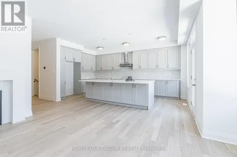 130 Leslie Richards Street Markham ON L6C 3S9