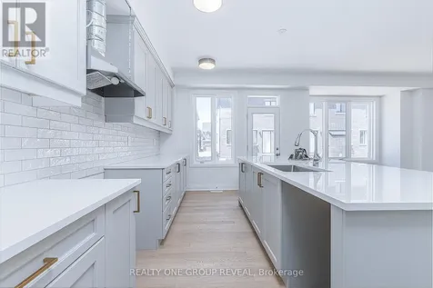 130 Leslie Richards Street Markham ON L6C 3S9