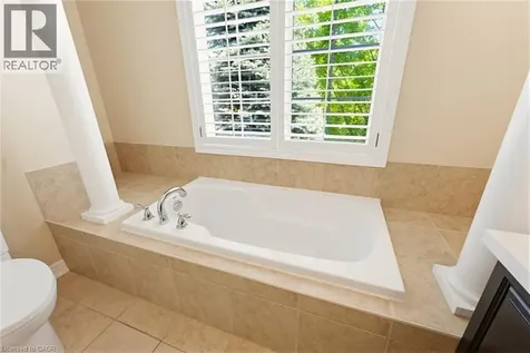 3082 Ingleton Lane Oakville ON L6M 5E2