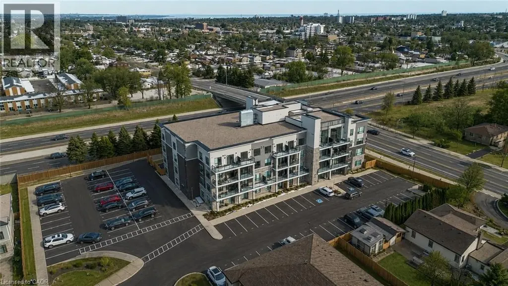 120 Springvalley Crescent Hamilton ON L9C 0G2