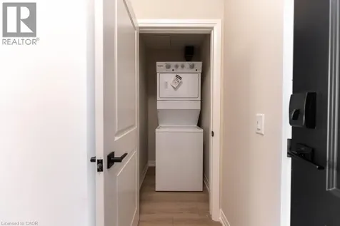 120 Springvalley Crescent Hamilton ON L9C 0G2