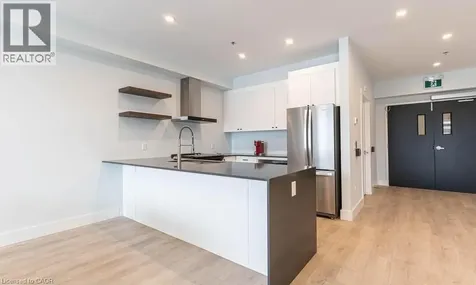 120 Springvalley Crescent Hamilton ON L9C 0G2