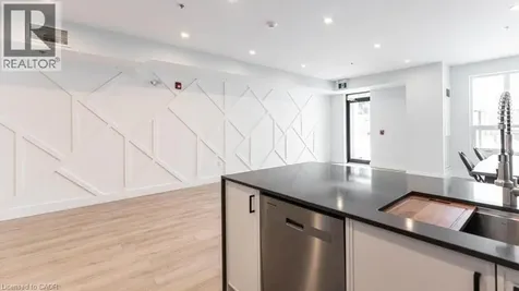 120 Springvalley Crescent Hamilton ON L9C 0G2
