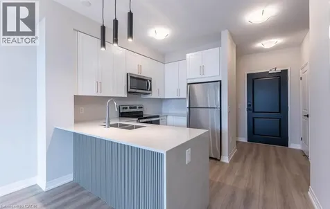 120 Springvalley Crescent Hamilton ON L9C 0G2