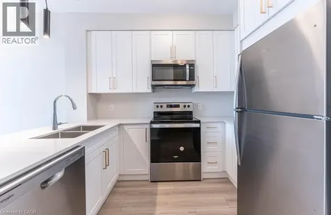 120 Springvalley Crescent Hamilton ON L9C 0G2