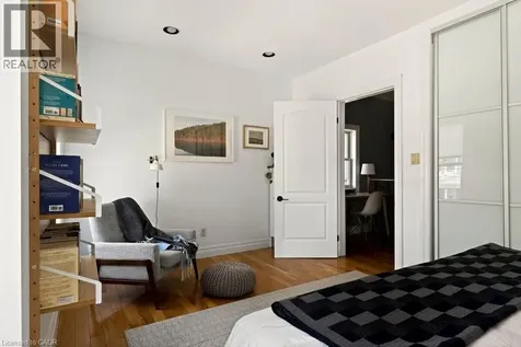 394 Bay Street North Hamilton ON L8L 1N1