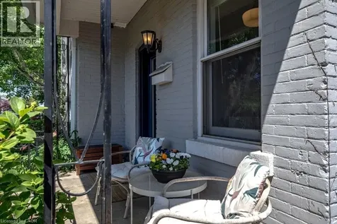 394 Bay Street North Hamilton ON L8L 1N1
