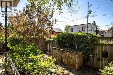 394 Bay Street North Hamilton ON L8L 1N1
