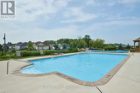 38 Clubhouse Drive Collingwood ON L9Y 4Z6