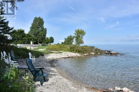 38 Clubhouse Drive Collingwood ON L9Y 4Z6