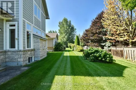 38 Clubhouse Drive Collingwood ON L9Y 4Z6